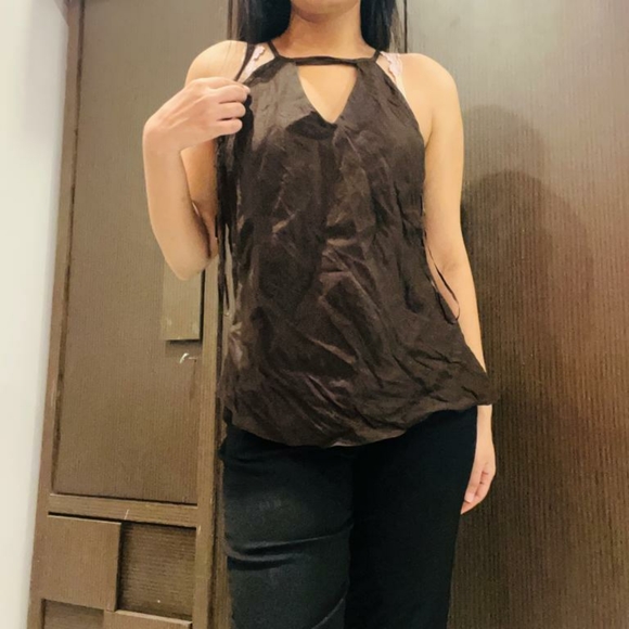 Brown linen halter neck top - Picture 4 of 6